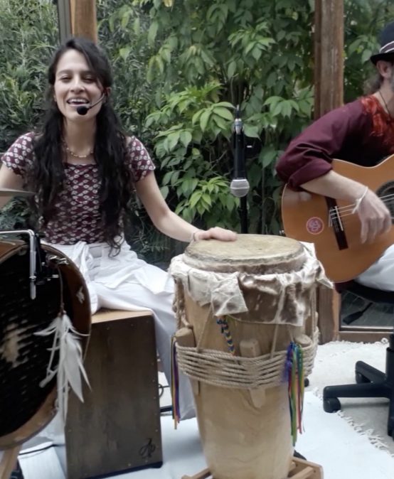 Concierto del mediodía: Danza Colibrí, guitarra y voz (Colombia)