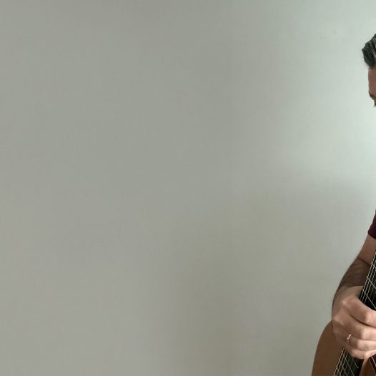 Concierto de la Tarde: Andrés Villamil (guitarra), jueves 13 de noviembre de 2025 a las 6:00 p.m. en la Universidad de los Andes